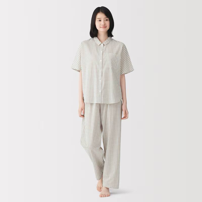 MUJI ayollar poyabzali — 100% organik paxta