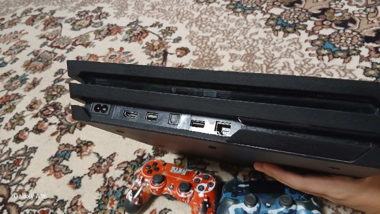 PS4 Pro 1TB