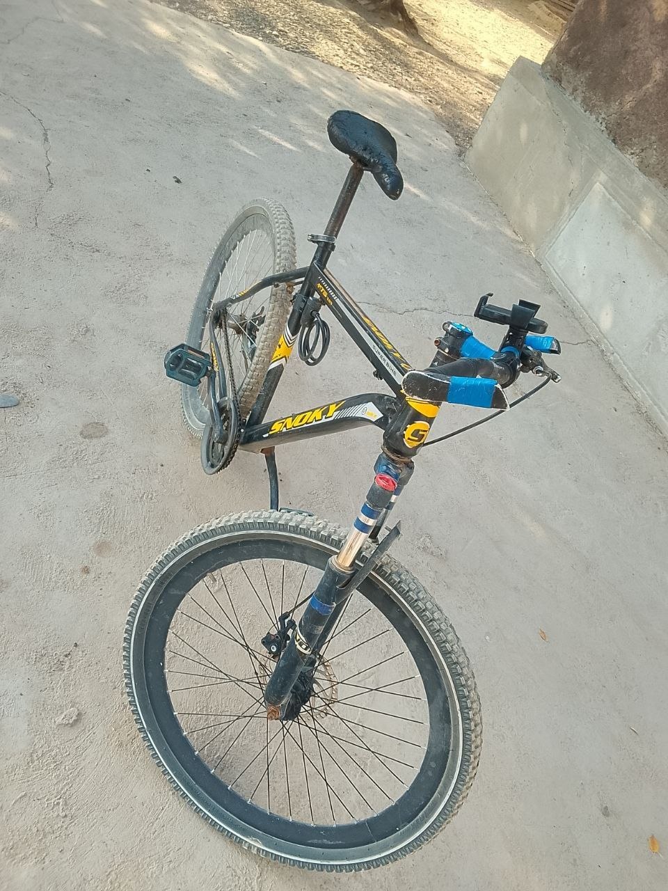 Ideal holatdagi 26 razmerli velosiped