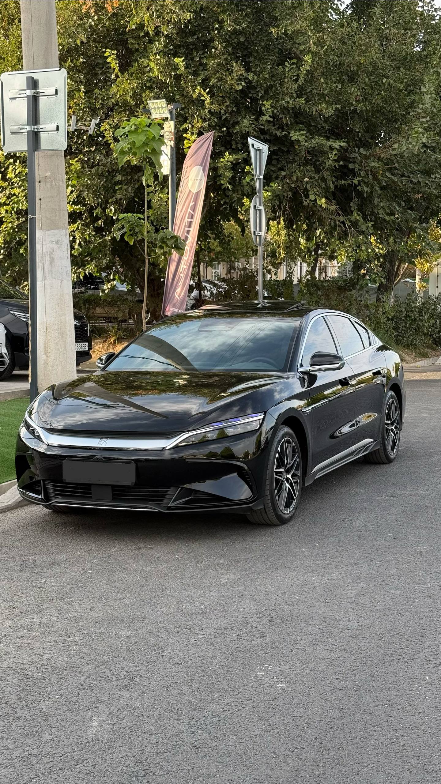 Byd Han 635km