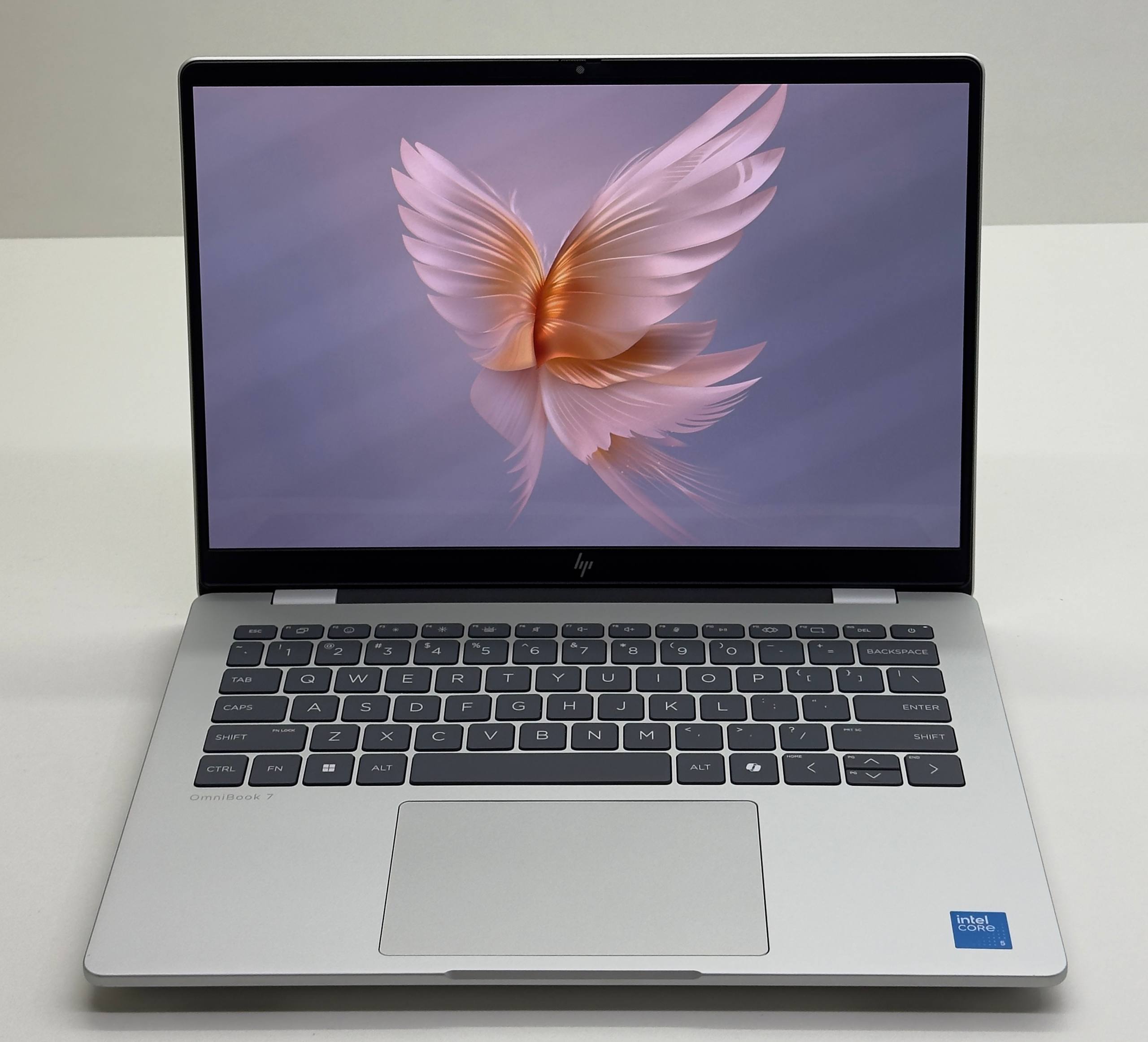 HP OmniBook 7