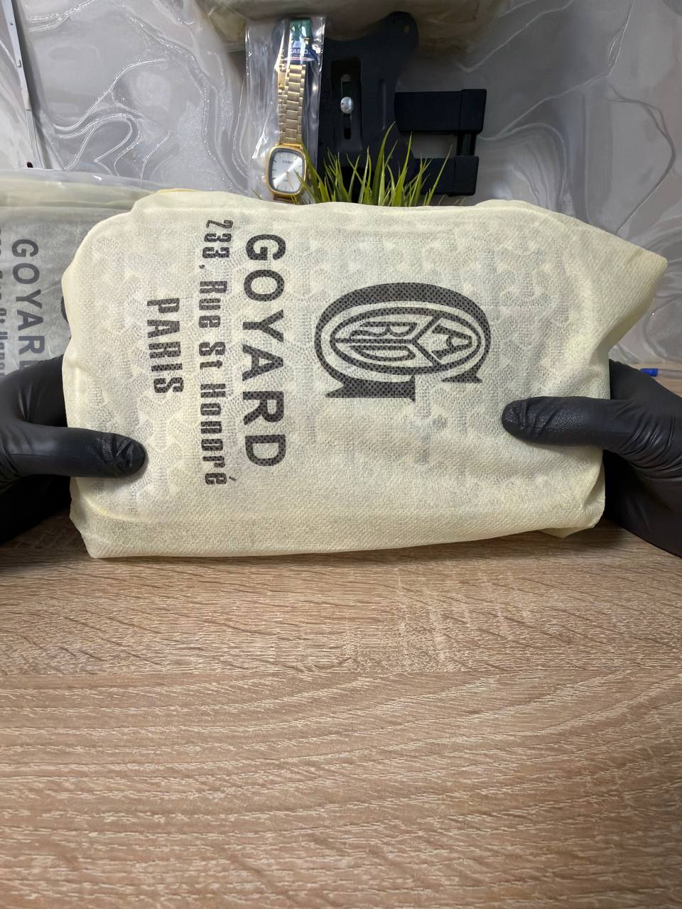 Поясная сумка Goyard — стильная и удобная модель