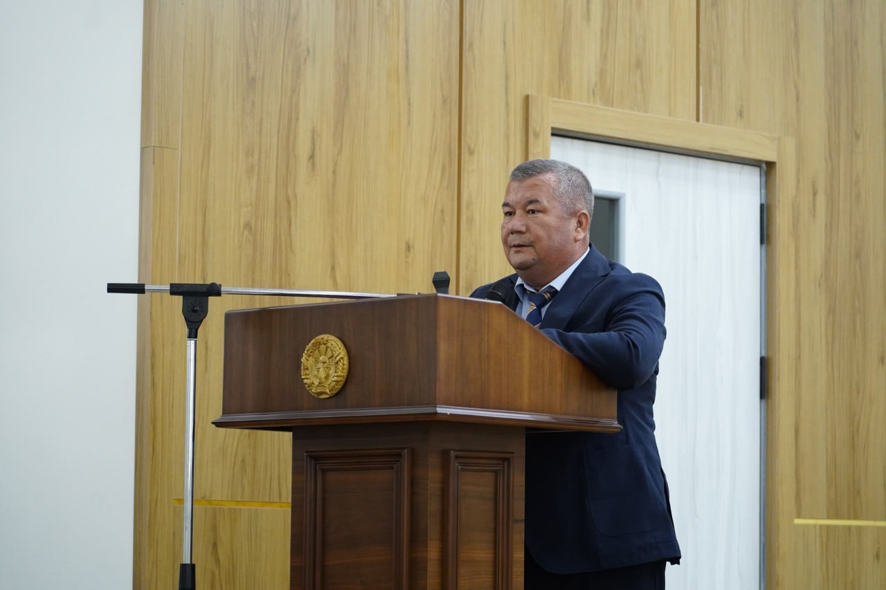 Rektor bitiruvchi yoshlarlar bilan uchrashdi