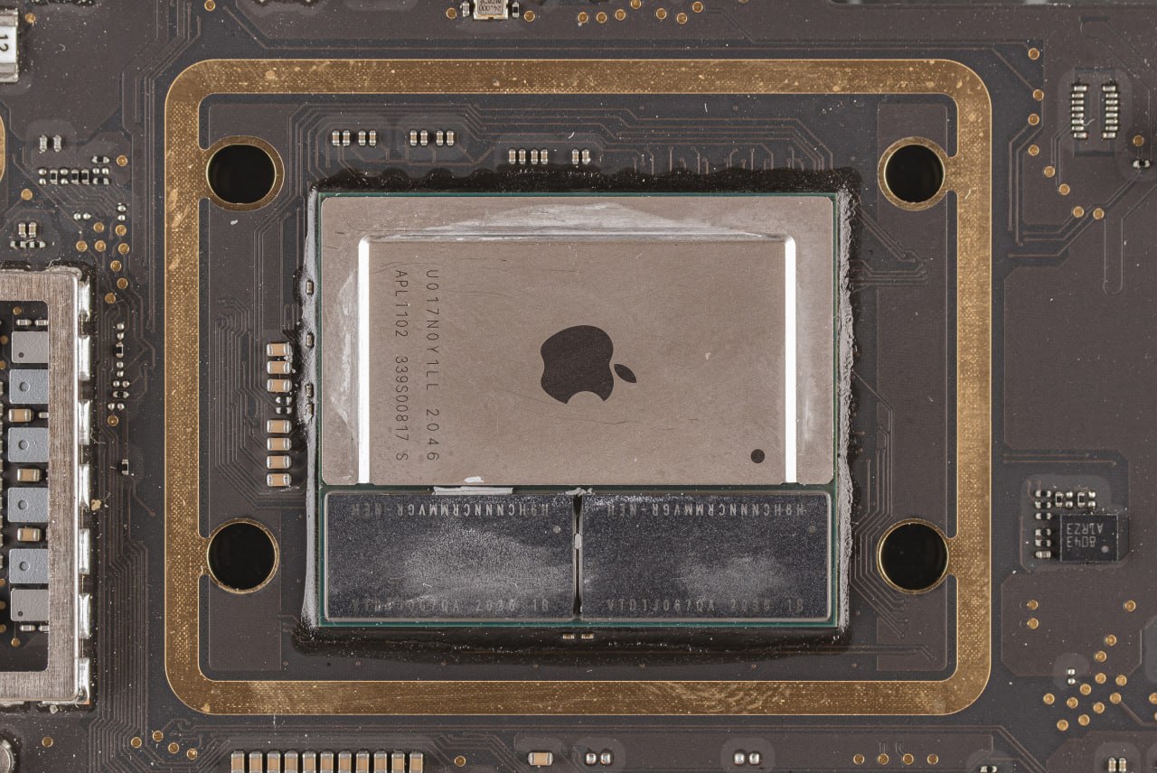 Apple M1 чип — предзаказ с бесплатной доставкой