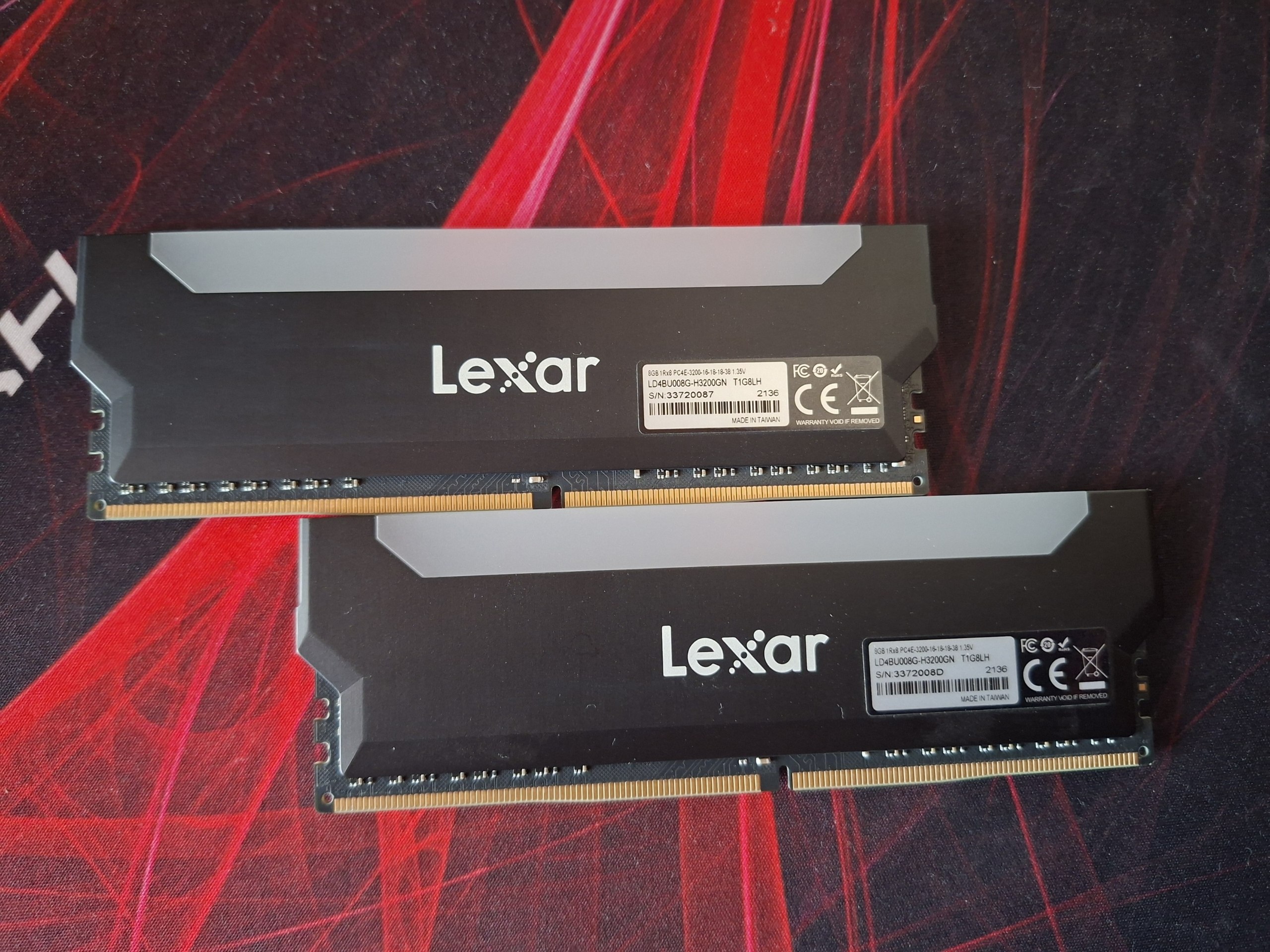 Lexar DDR4 16GB (2×8GB) 3200MHz CL16 RGB — tezkor xotira