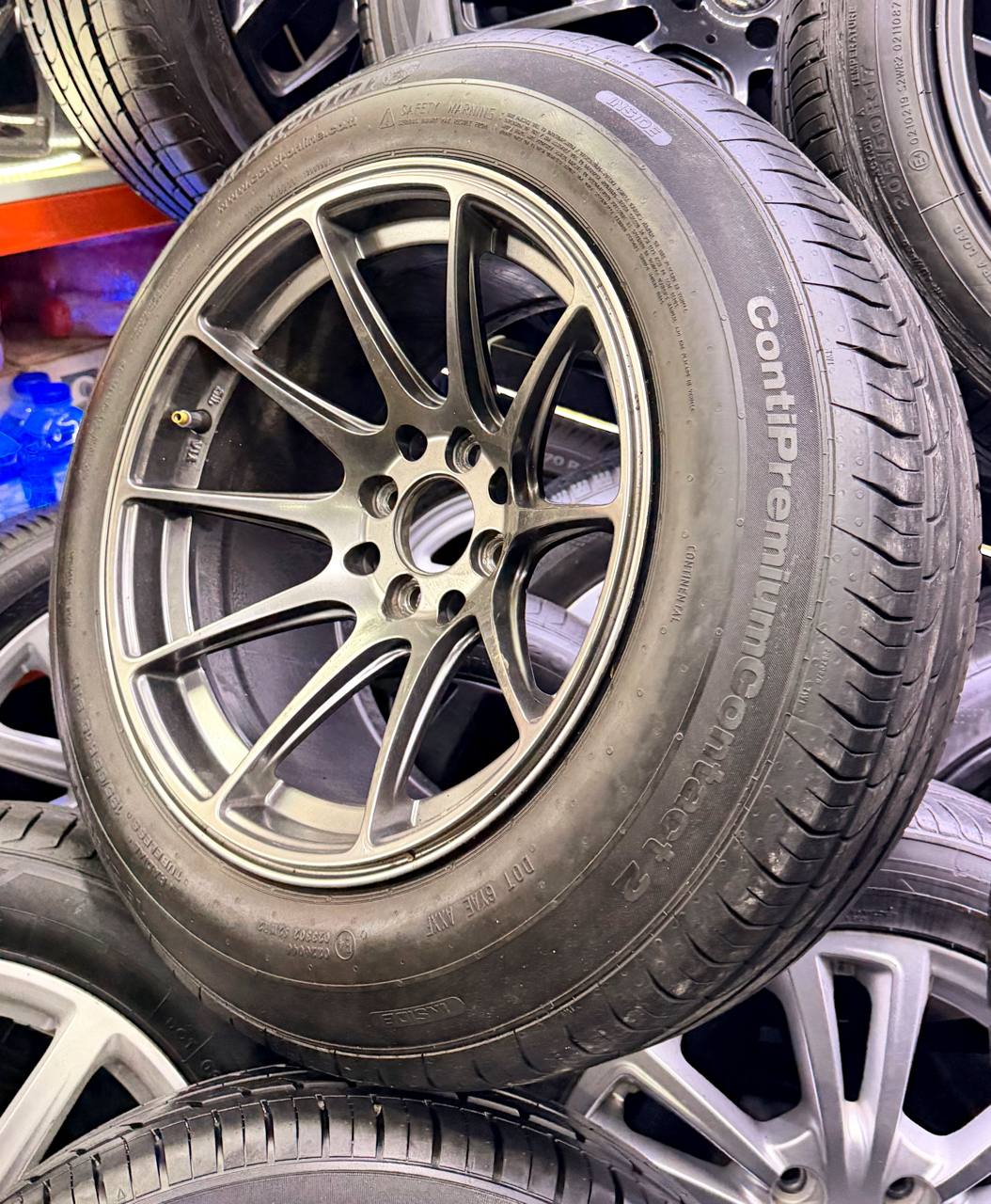 XXR J8,25 R15/195/65 diska balon — ideal holat
