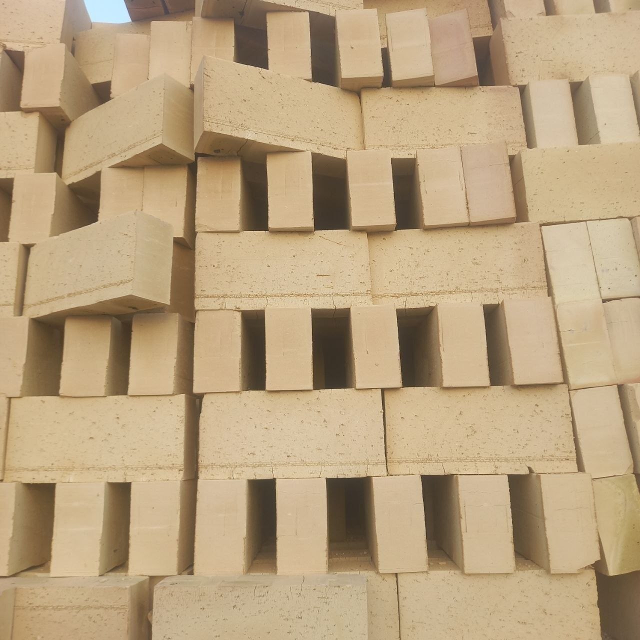 Hom g‘isht va boshqa qurilish materiallari