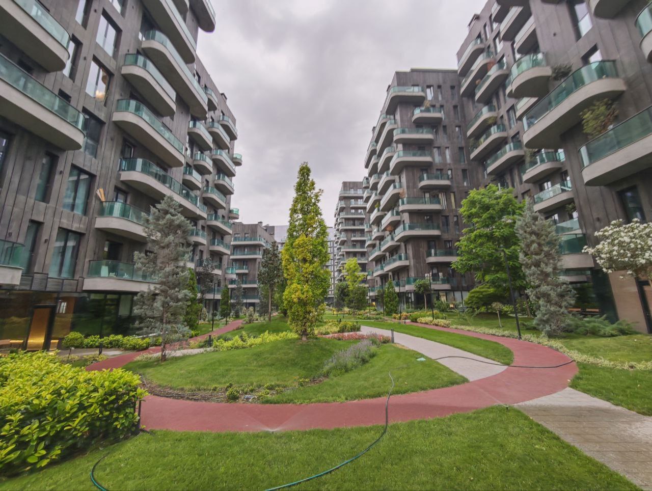 2 xonali kvartira — terassali, 63m2