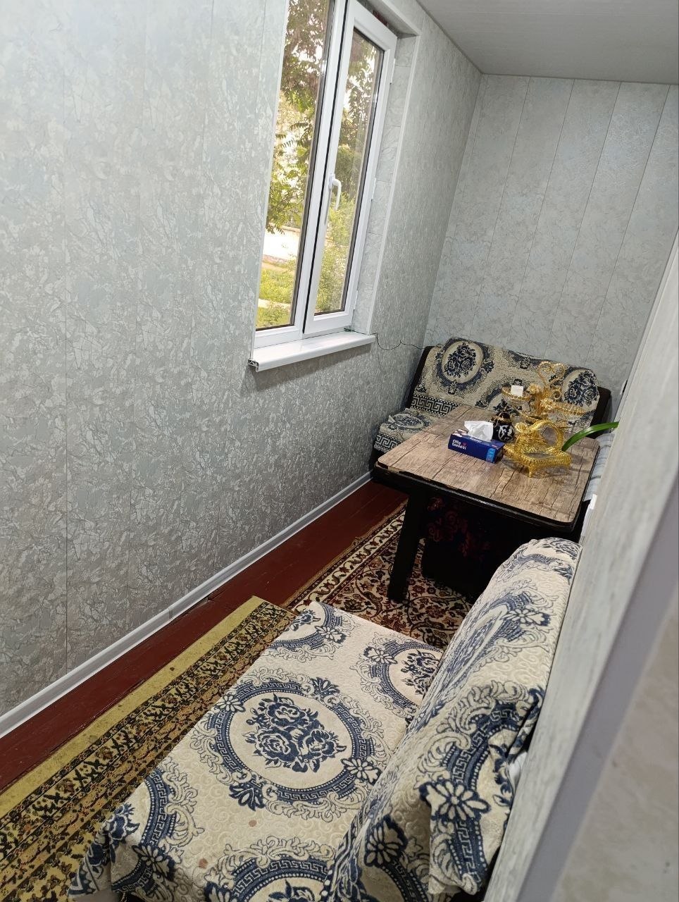 2 etajli 2 xonali kvartira — jixozlari bilan