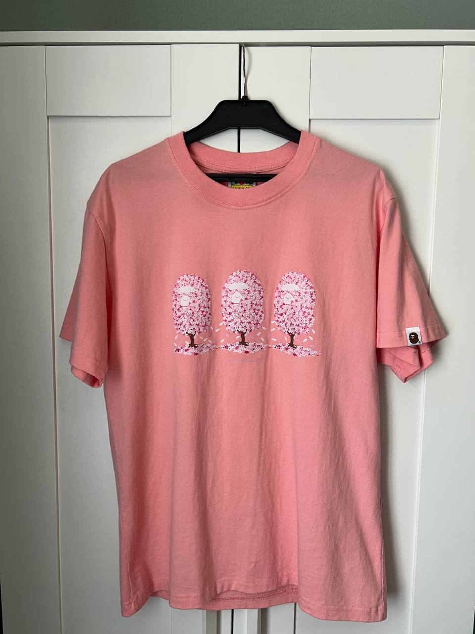 Bape Sakura Tee — futbolka