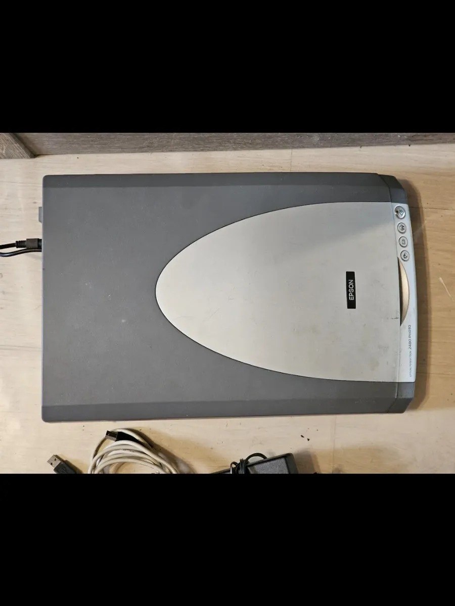 Epson Perfection 2480 Photo — yaxshi holat