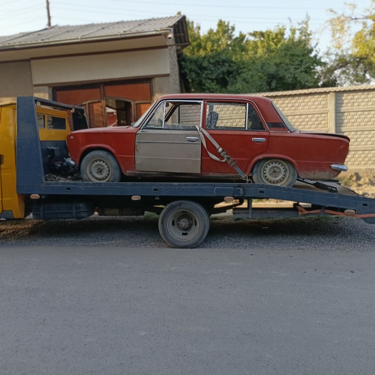MASKIVICH VOLGA JIGULI AVARINNIY MASHINA OLAMIZ