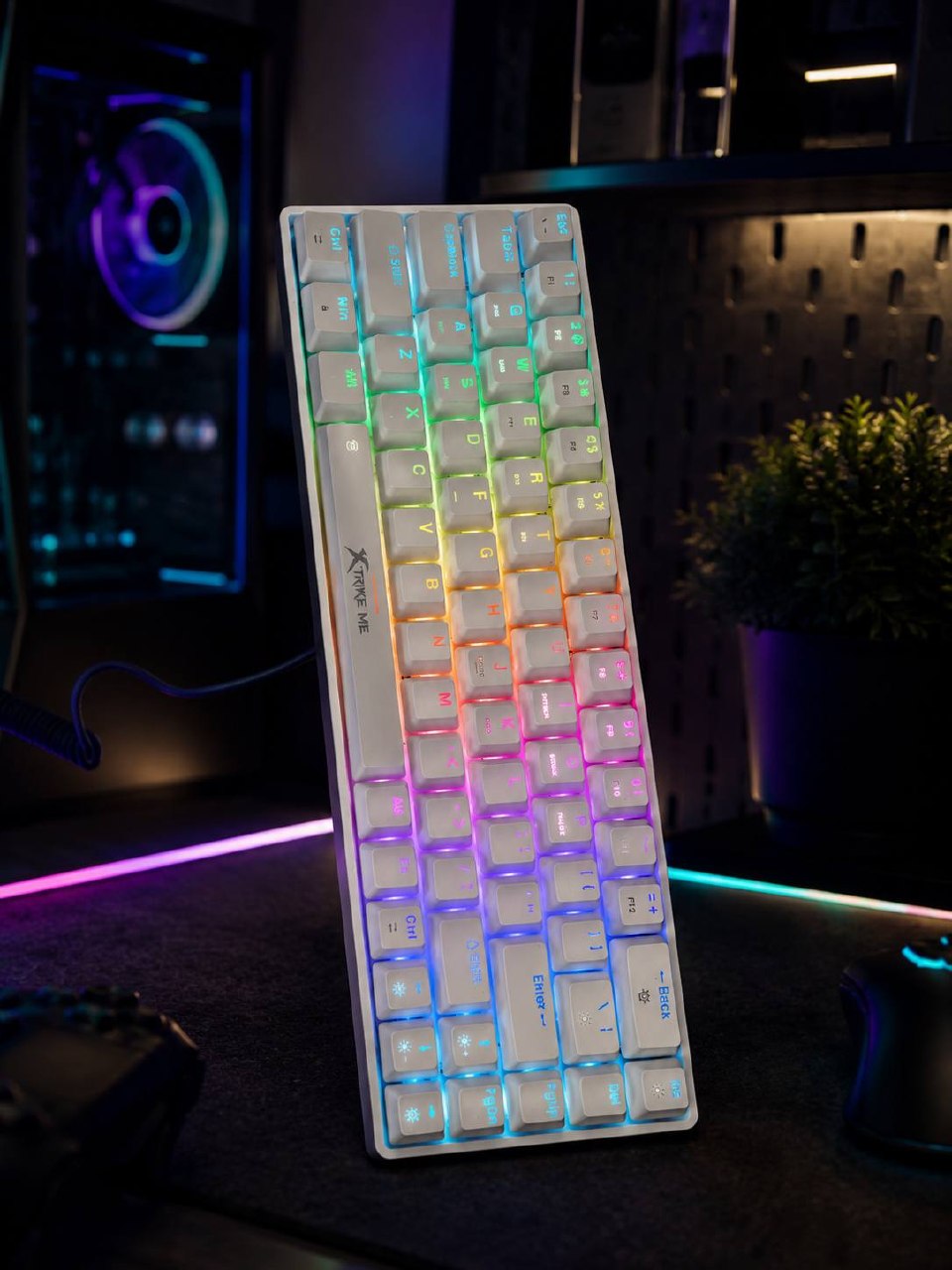 ⌨ XTRIKE ME GK-994W White