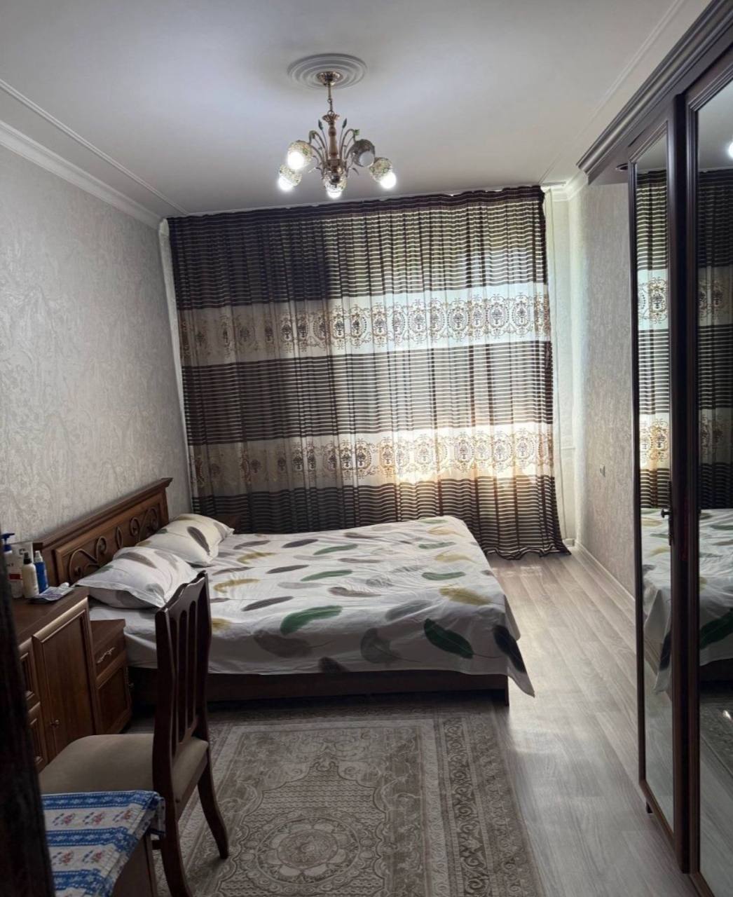 Farxatiski 2xona 4etaj oylaga maklerski bor