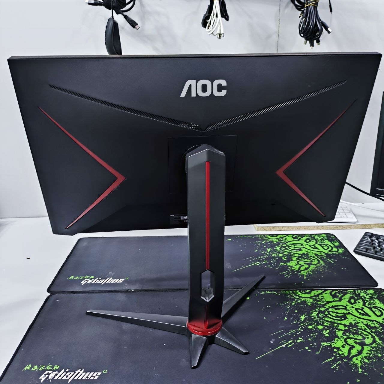 AOC 27' 165Hz Full HD monitor — yaxshi holat