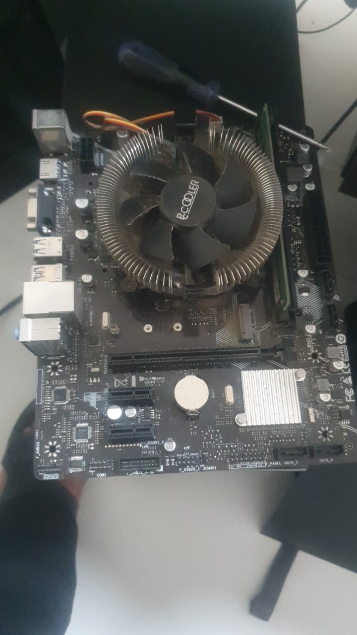 H510 — Core i3 10105, 8GB RAM