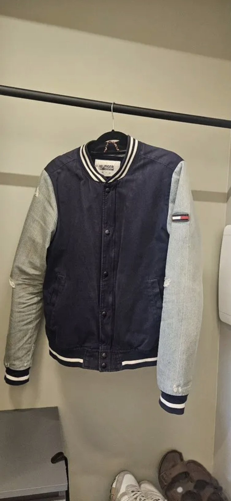 Tommy Hilfiger bомбер — original, M o'lcham