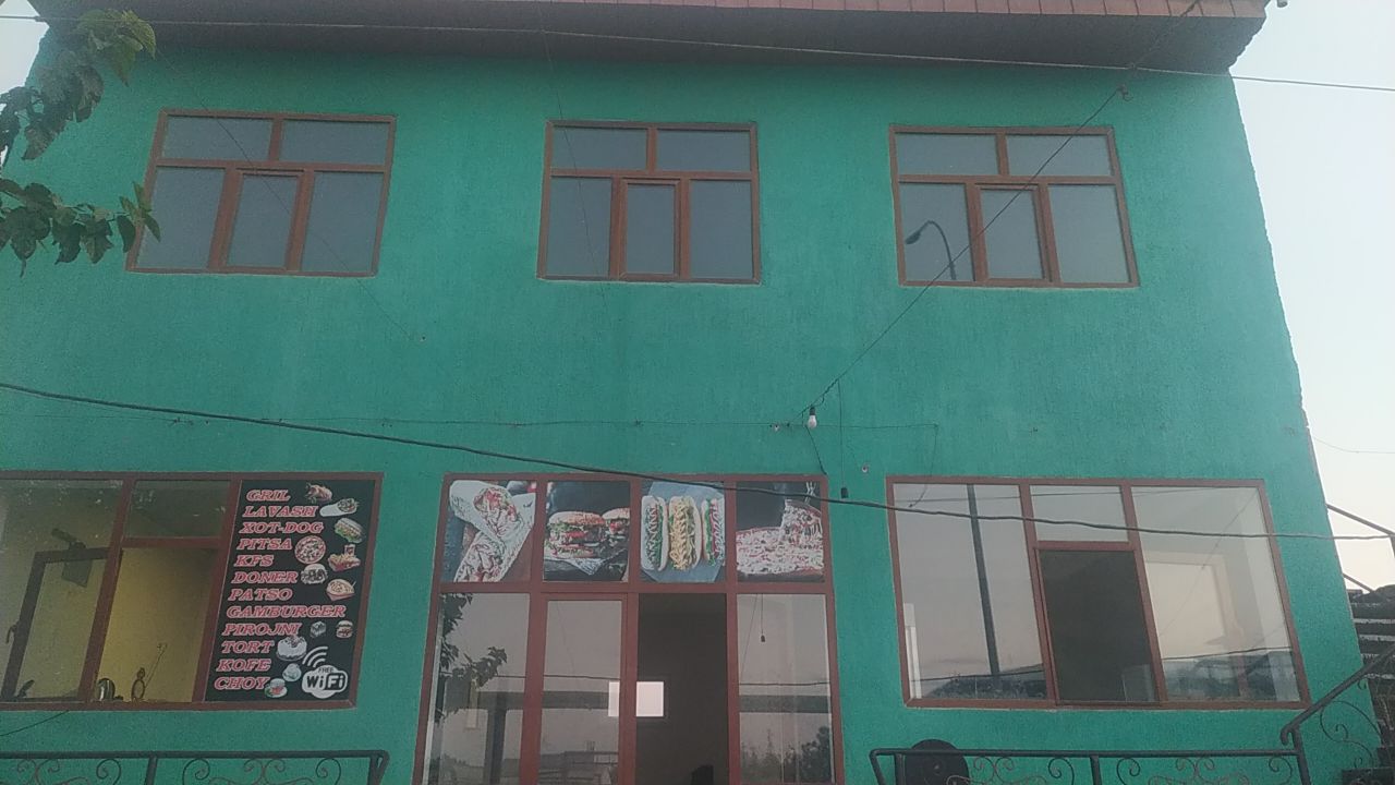 Олот туман марказий касалхона олдида жойлашган клиника