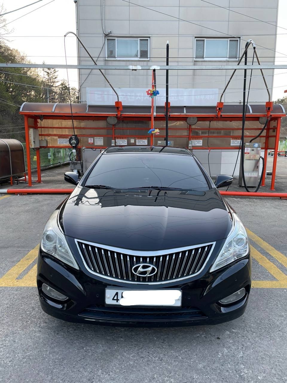 Hyundai Grenjo HG 300 — 2012 yil, avtomat