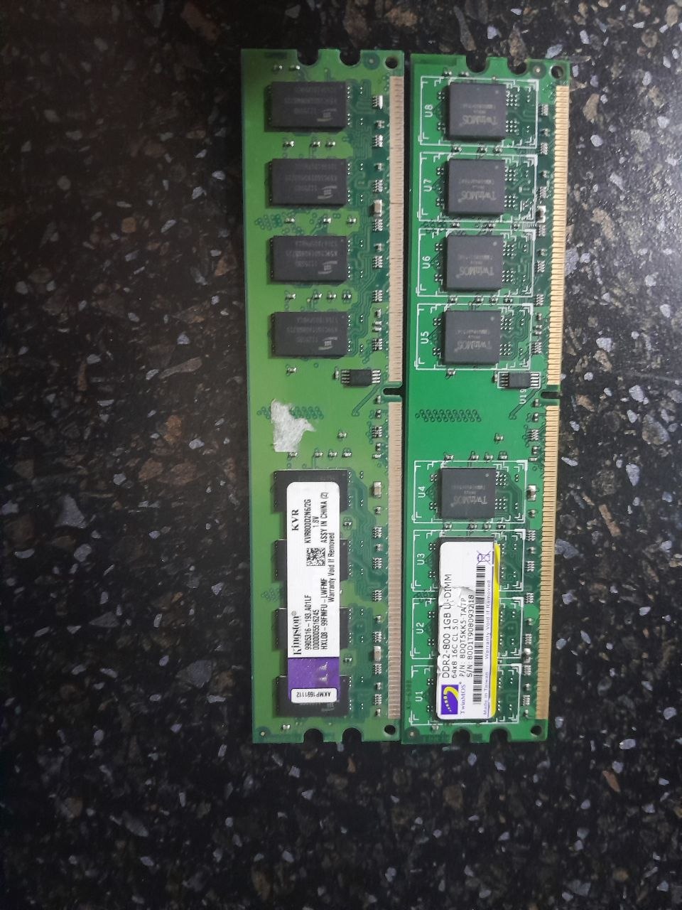 DDR2 operativ xotira — 1GB va 2GB