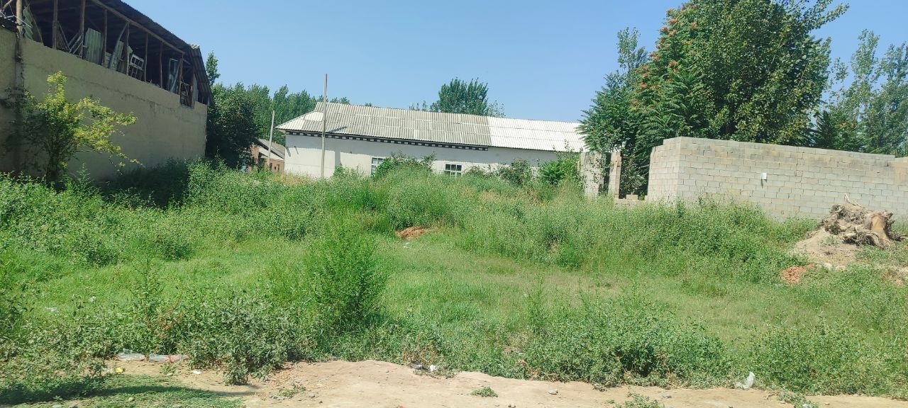 Айвони билан бетон қуйлган