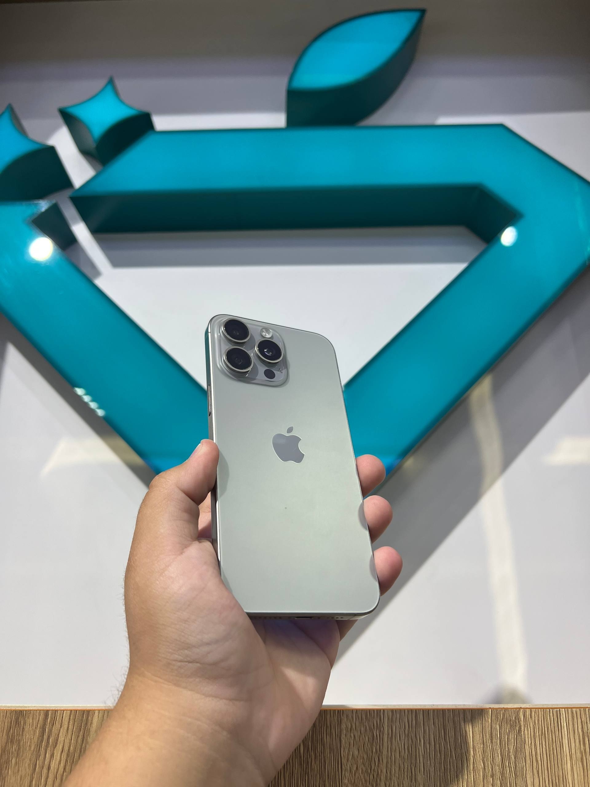 IPHONE 15 PRO MAX DUAL SIM