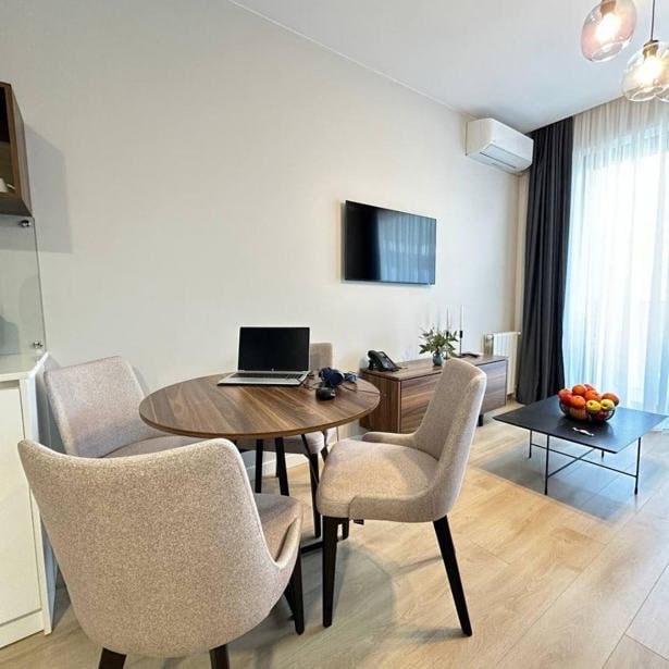 2 xonali keng kvartira — 44 m2, 16/27 qavat