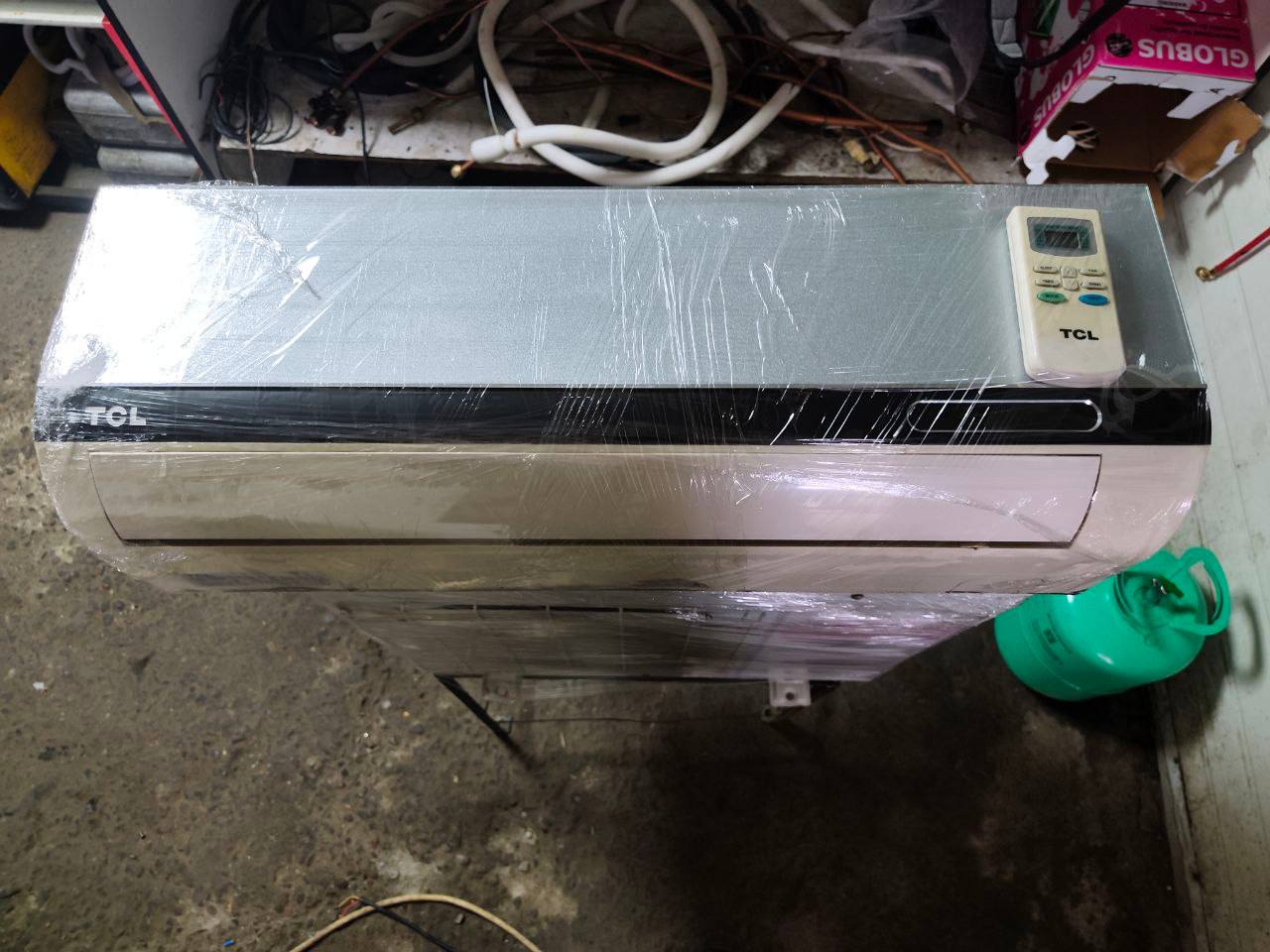 TCL 9 talik