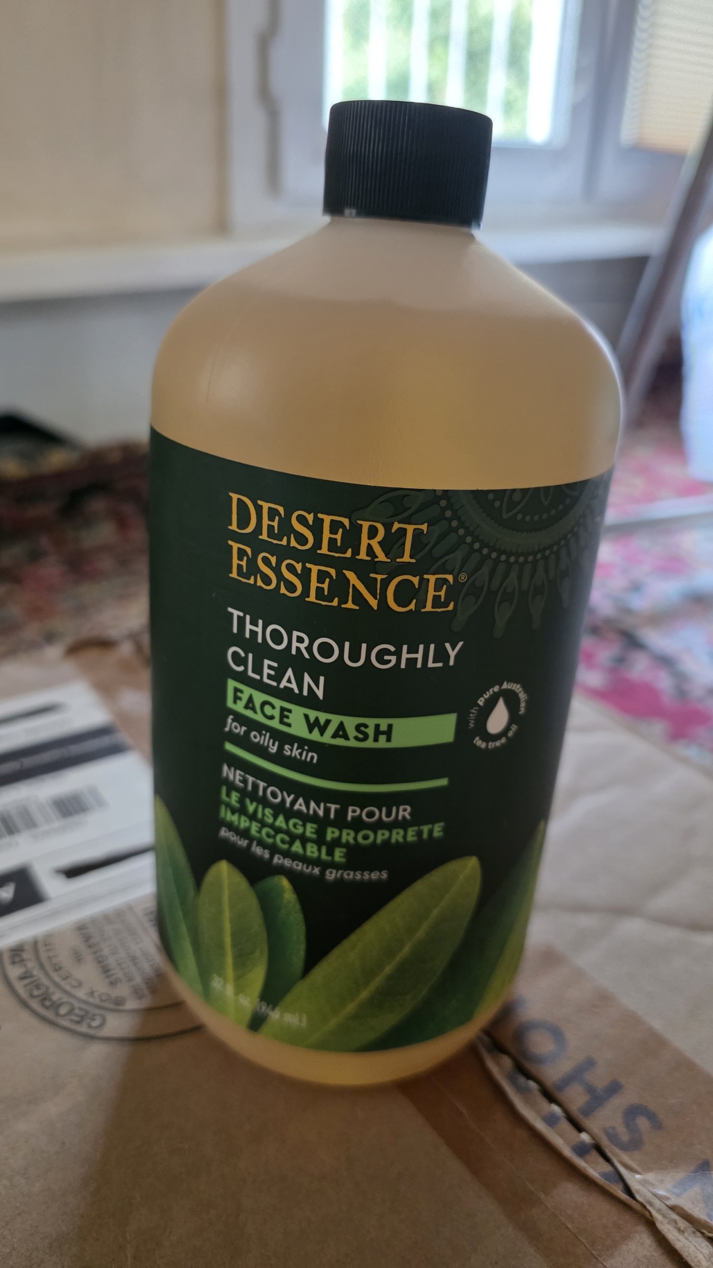 Очищающее средство для лица Desert Essence Thoroughly