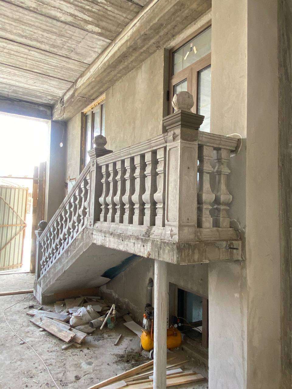 Rim ustumlari — har xil uslub va o'lchamda