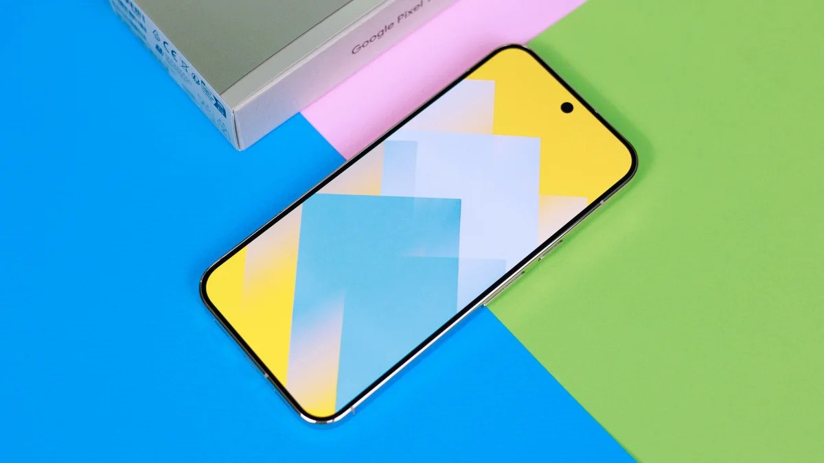 Google сэкономила на защите Pixel 11
