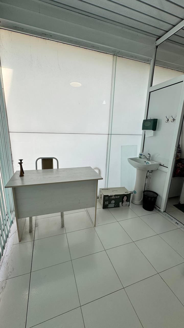 Клиника ижарага, 4 хона, 115 м²