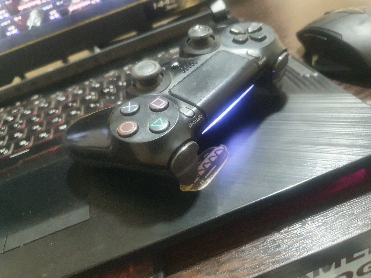 PlayStation 4 orginal joyistik va DDR4 8GB