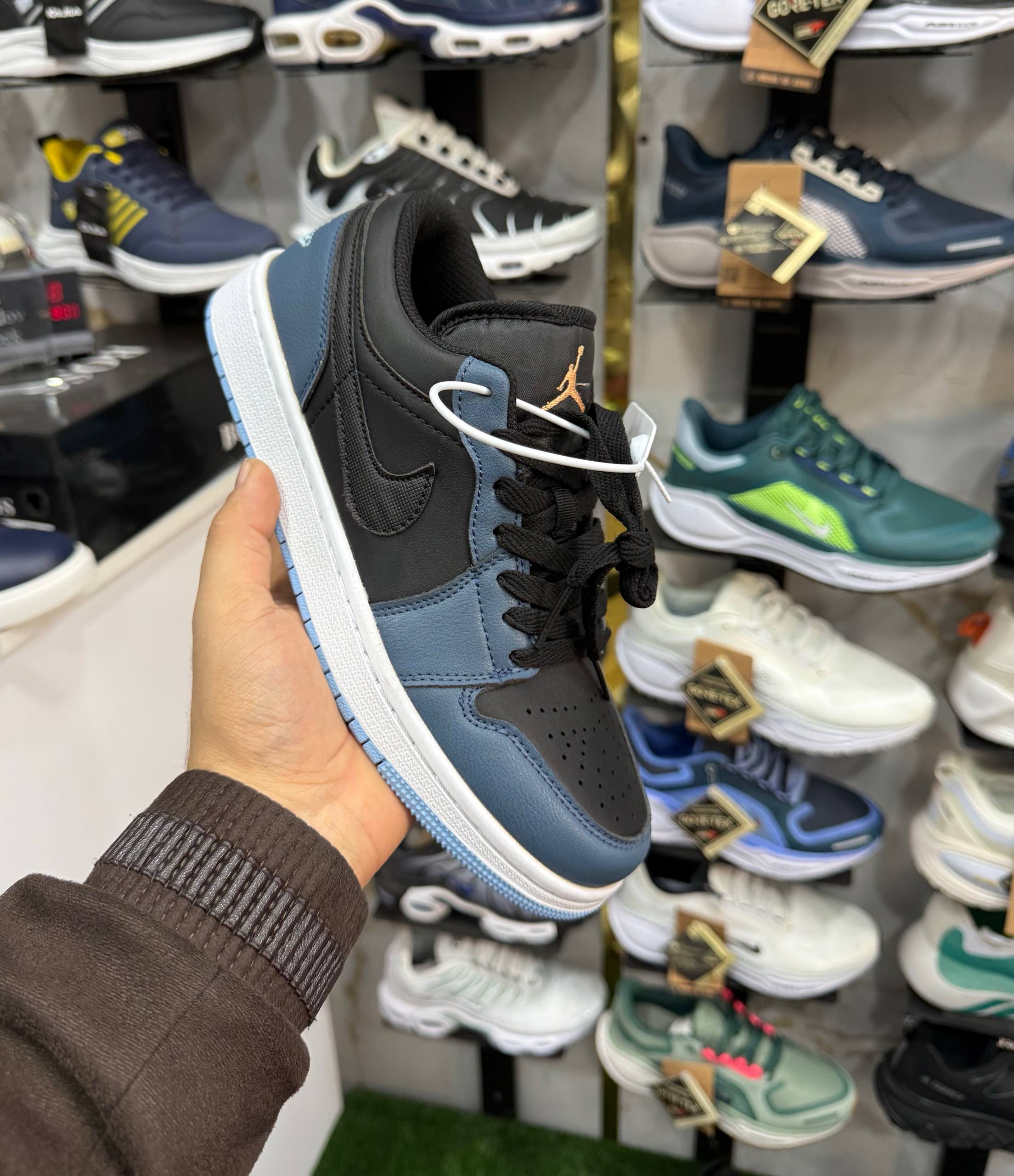 Air Jordan