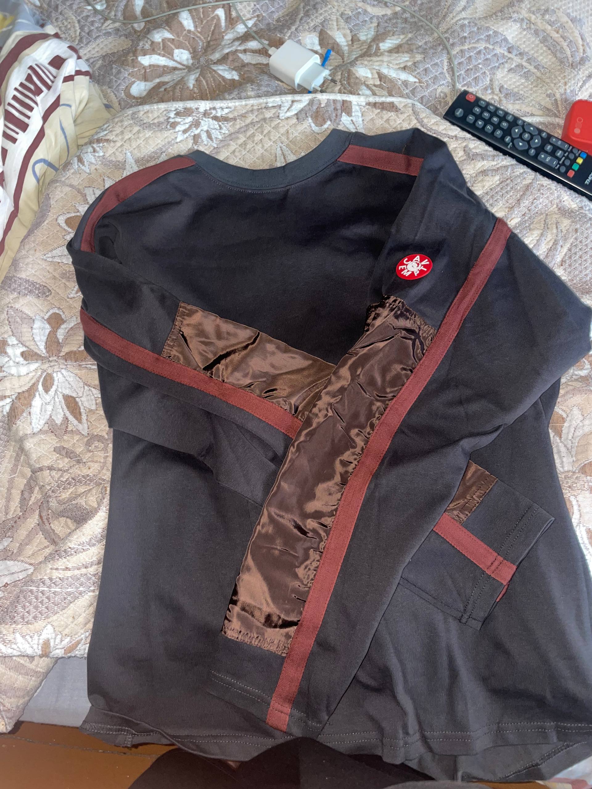 Cav Empt svitshot — 10/10 holat