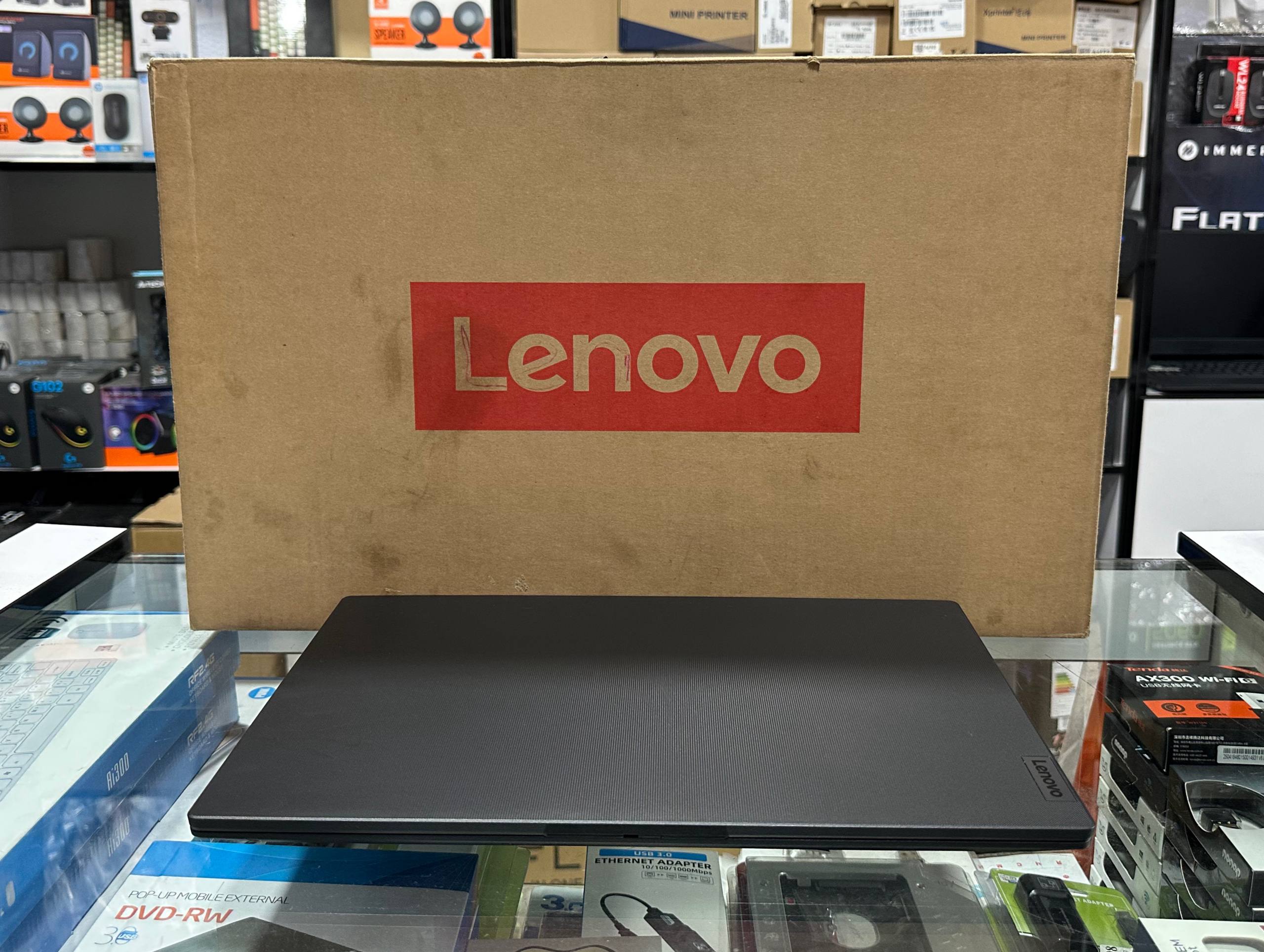 LENOVA B U