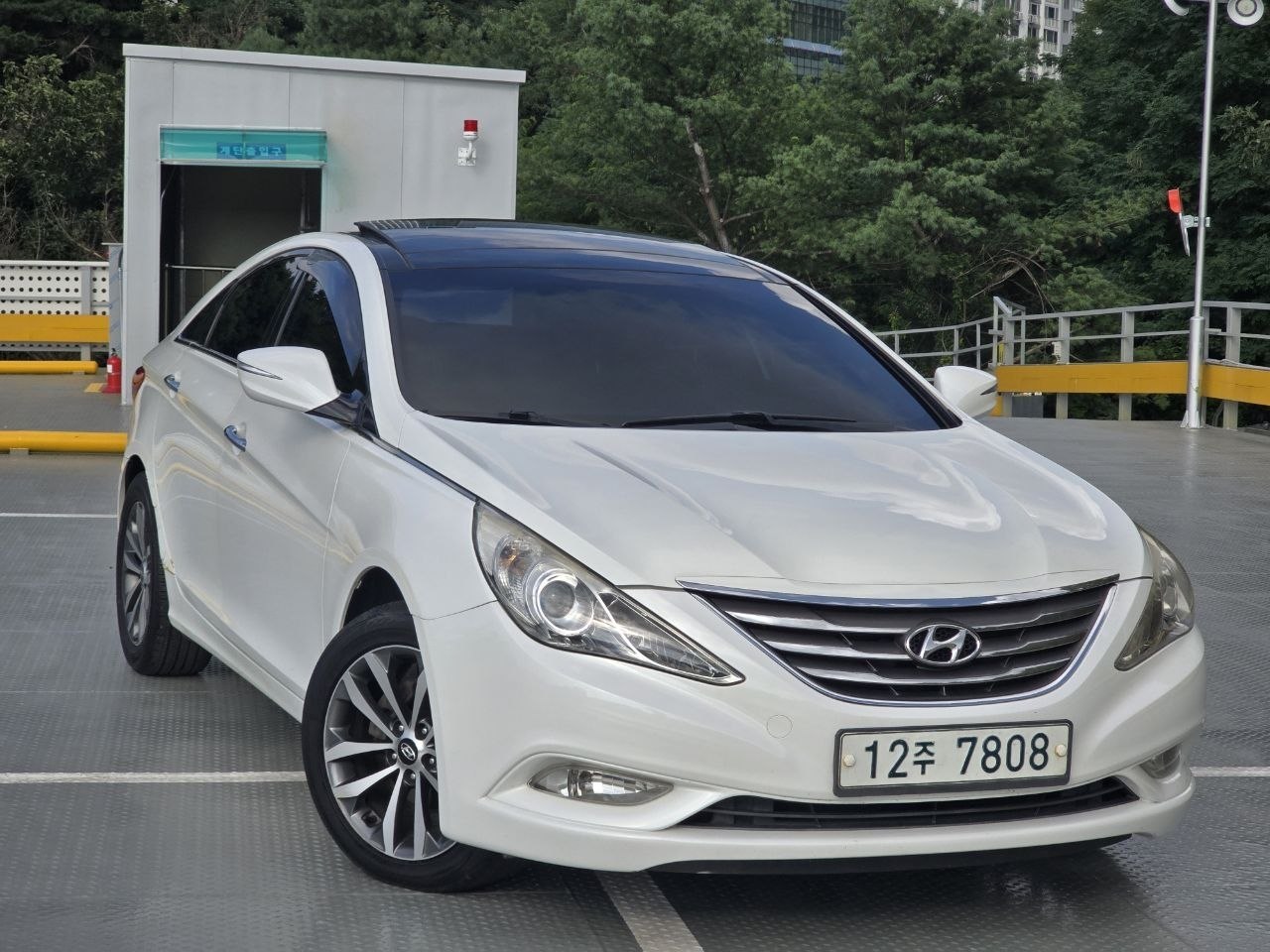 Hyundai 2012
