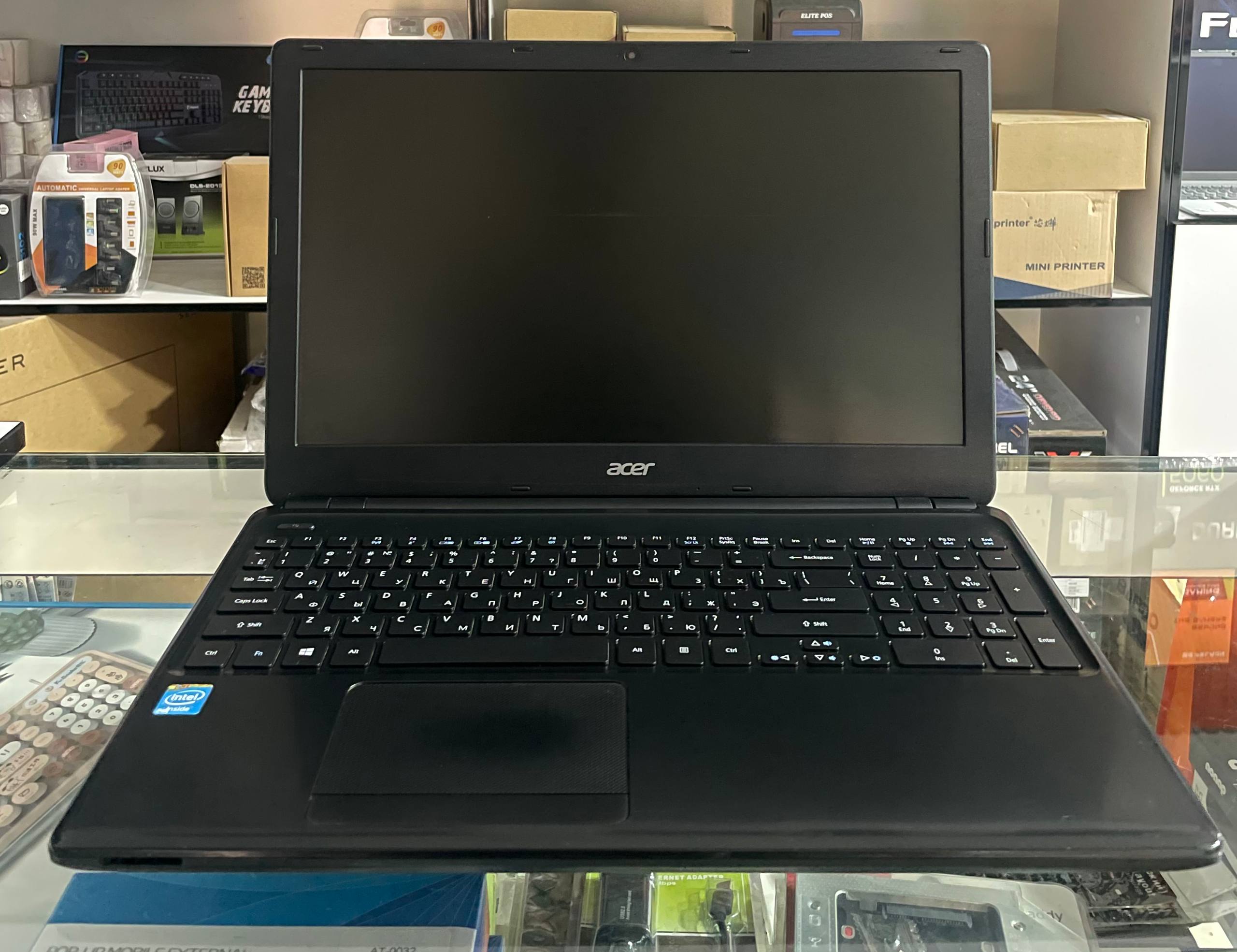 Acer aspire E1 B U