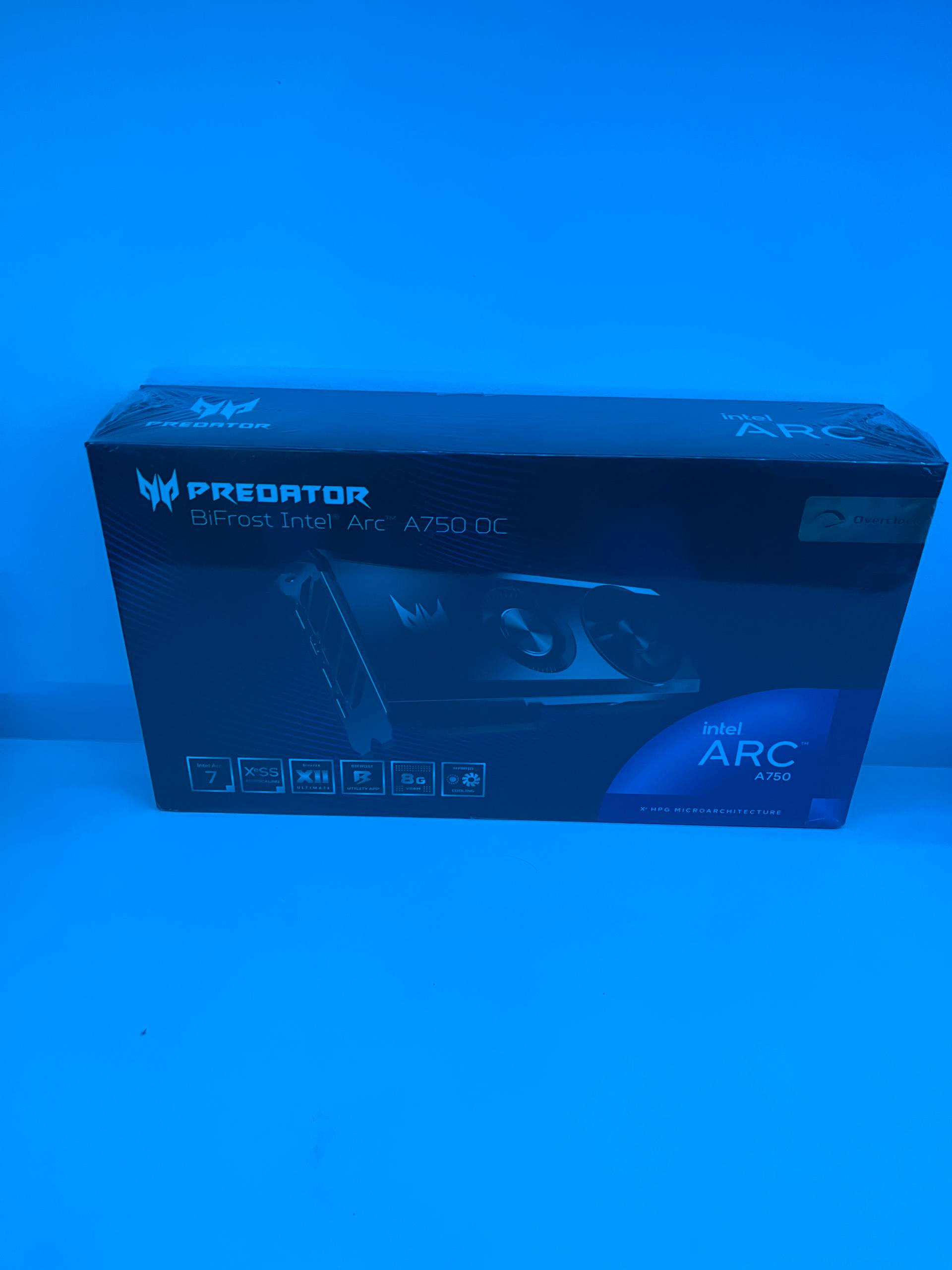 Acer Predator A750 8GB — yangi, muhrlangan