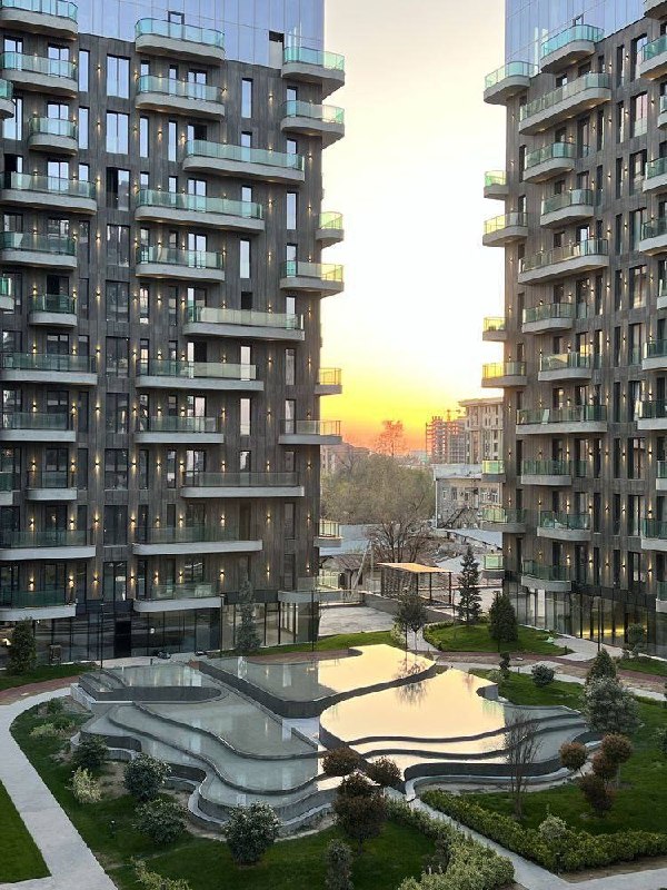 4 xonali yangi kvartira — 143 m²