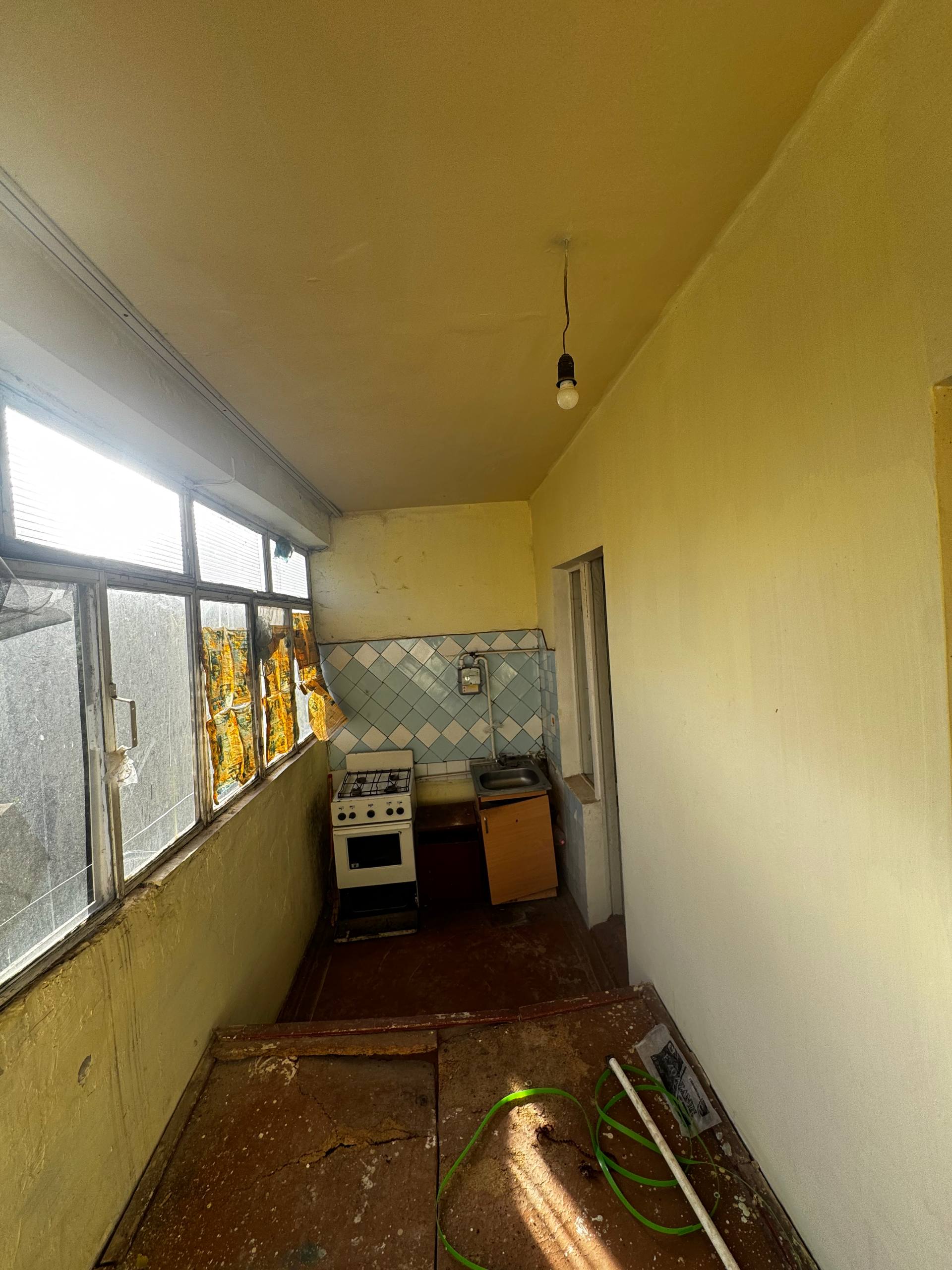 2 xonali keng kvartira — katta balkonli