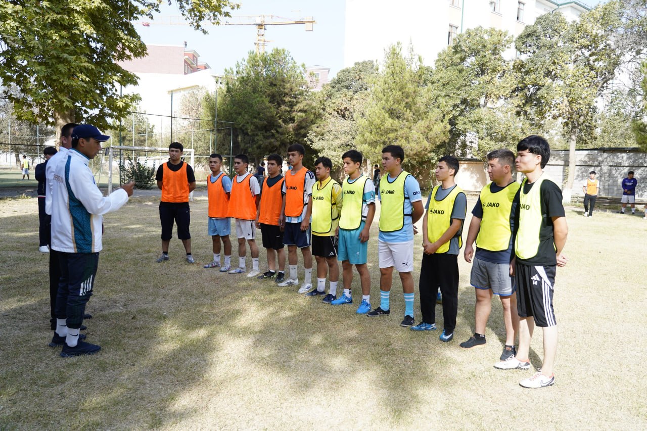 Talabalar o'rtasida futbol musobaqasi o'tkazildi