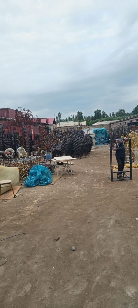 Stol stul sexiga ishchi kerak