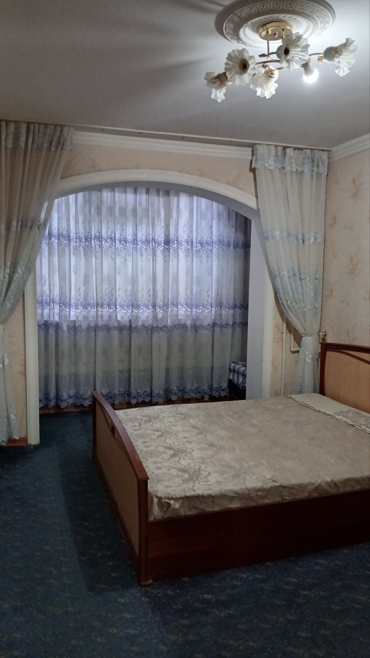 2 хонаги 2 этажда квартира ижарага берилади