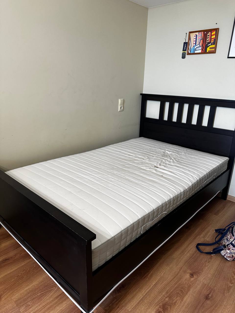 1,5 spali yotoq — matras bilan