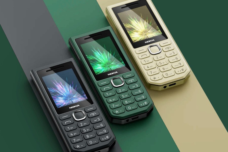 Представлена «вечная» Nokia 300 Charge