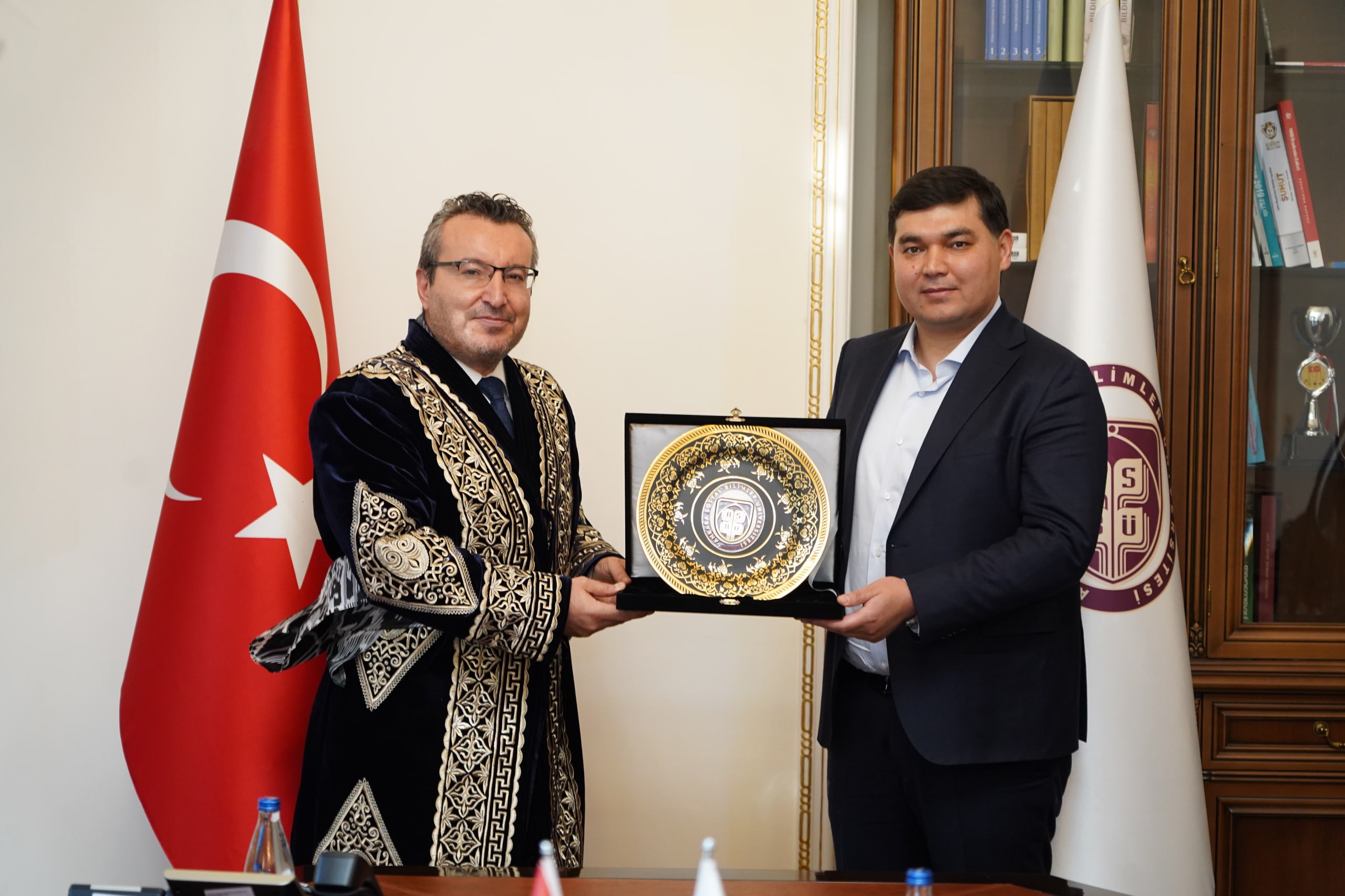 Mazkur memorandum Termiz iqtisodiyot va servis