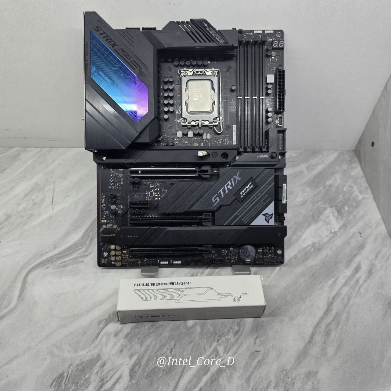 ASUS ROG STRIX Z690-E GAMING WIFI DDR5