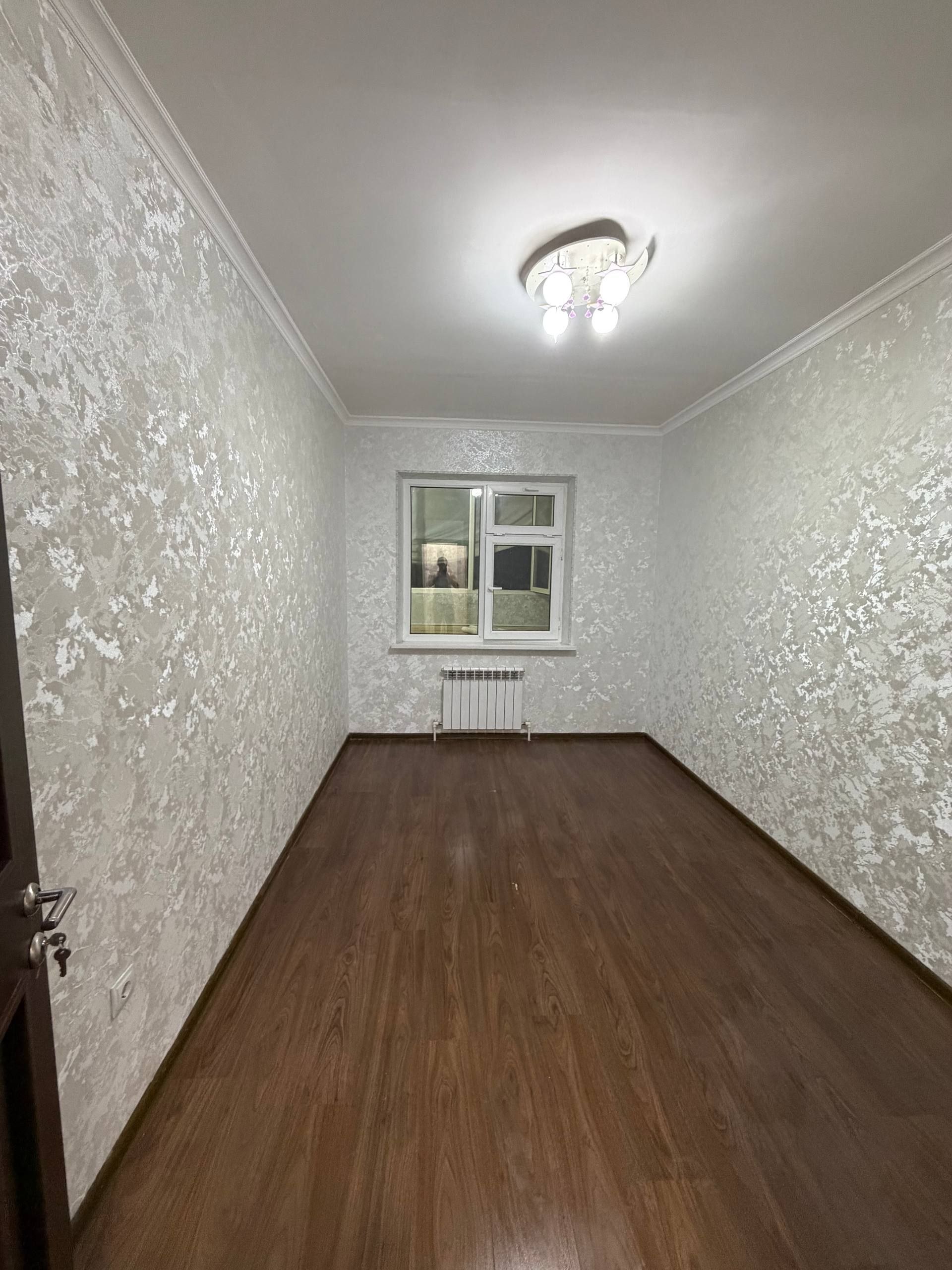 2 xonali kvartira 60m² — Yangihayot tumani, 10-hudud
