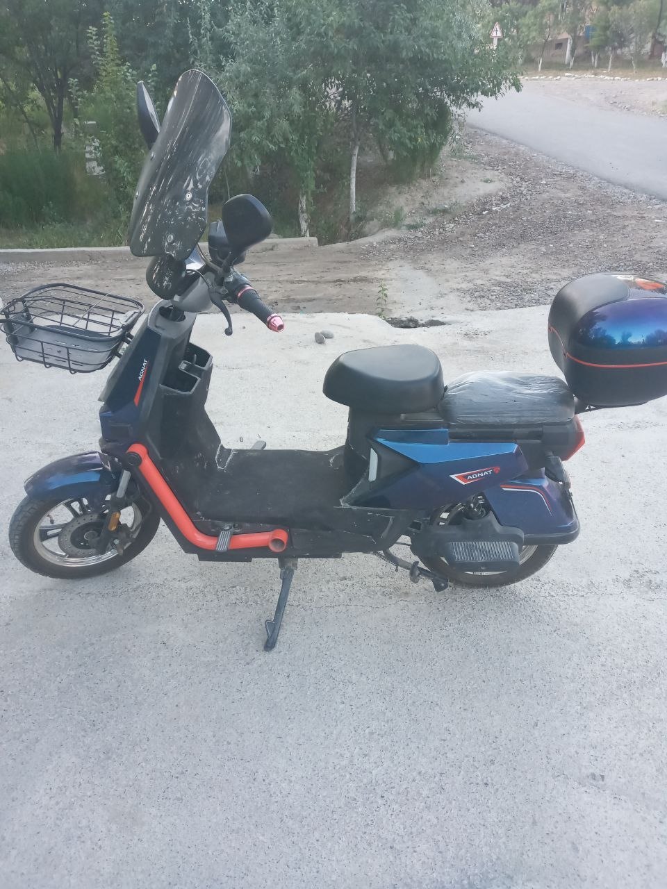 SHU SKUTER MALUMOT LICHKA YOKI TEL 93 409 84 89